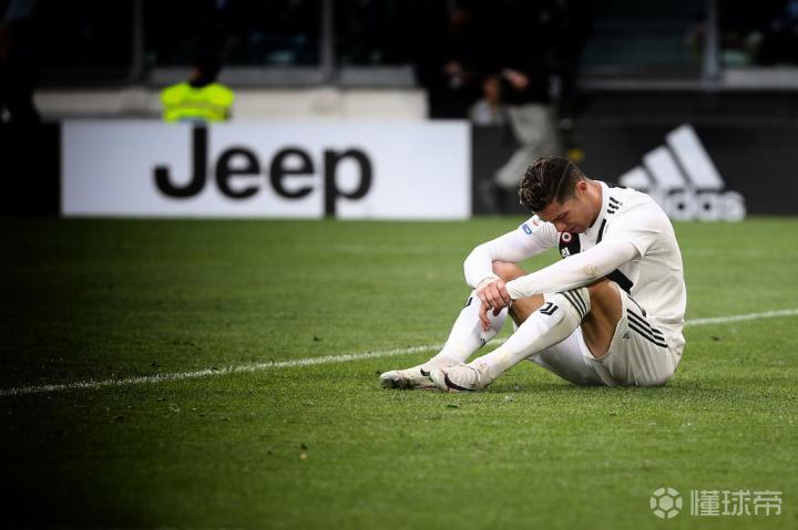 开云官网首页关于今晨体能课后，阿贾克斯再遭质疑备战意大利杯，球迷炸锅，细节决定成败的信息