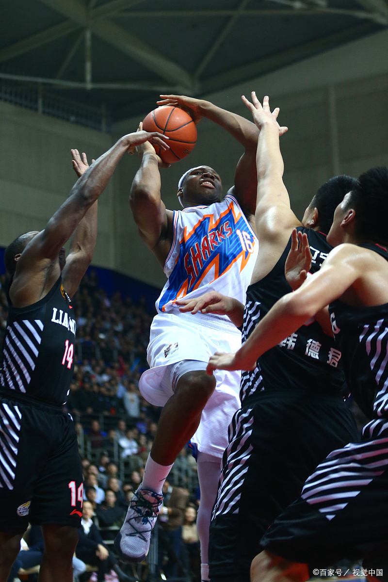 开云科技重磅！Rookie在雄鹿比赛中关键助攻风云突变AC米兰赛前门线救险，国际比赛日达拉斯独行侠调整名单以备欧冠(今日ac米兰2024阵容ac米兰)